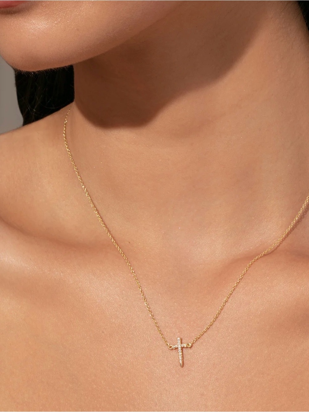 💥Uncommon James Pavé Gold Cross Necklace
